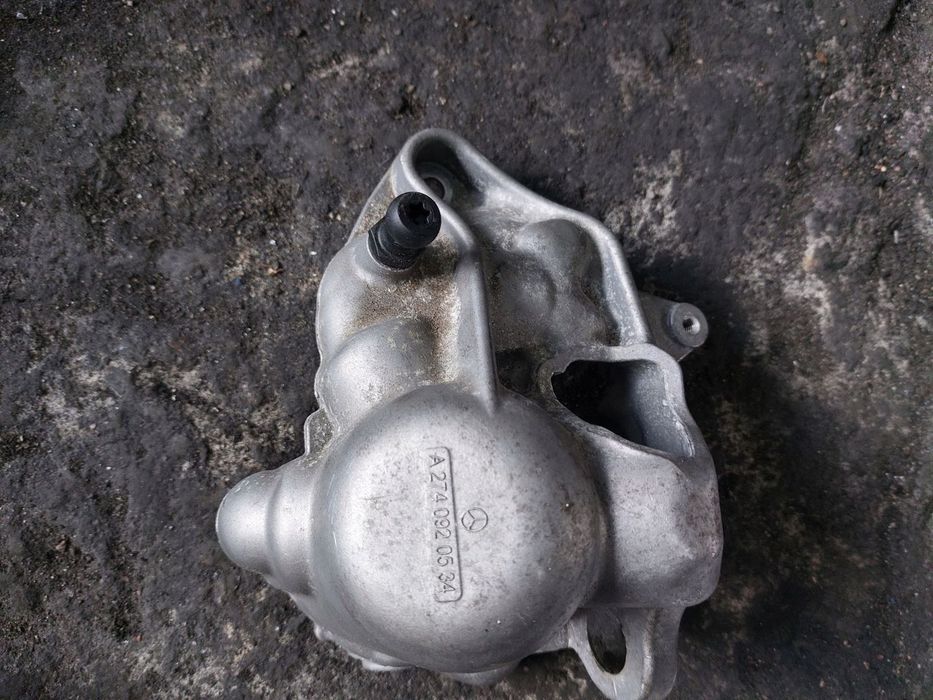 Mercedes Osłona pompy paliwa A2740920534