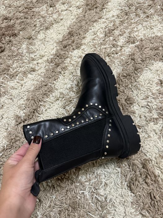 Ботинки ZARA,чоботи,черевики,челси