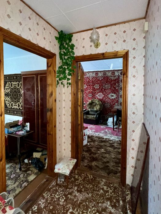 3-кімнатна квартира, вул. Лавреньова, біля ринку, 2/10, з автономкою