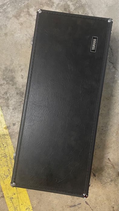 Hardcases saxofone alto e tenor yamaha.