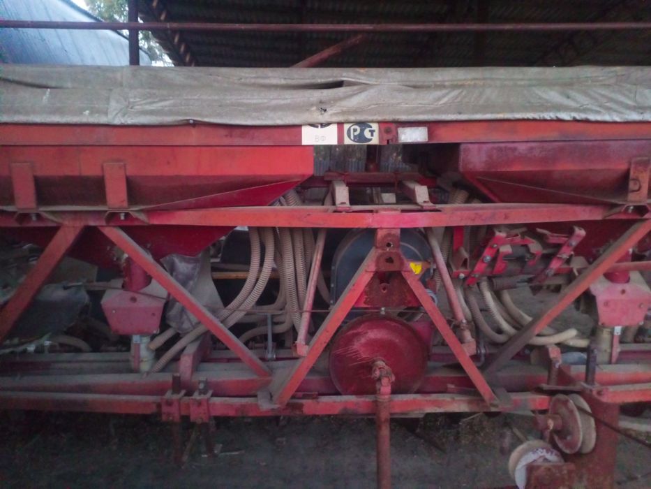 Сівалка зернова СПУ -6