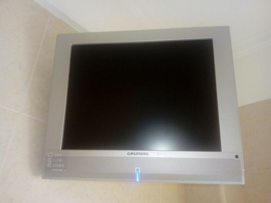 LCD Grundig Davio 20 polegadas