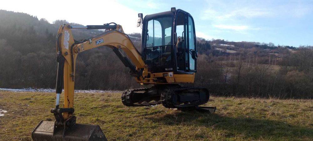 Mini koparka  JCB 8025 ROK 2017  2,8 T