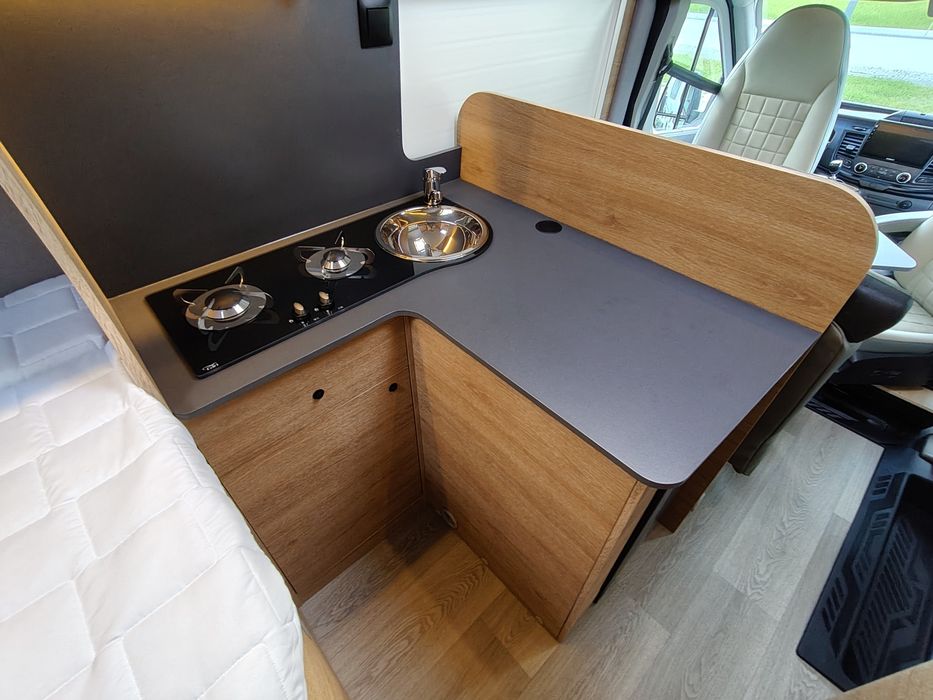 Kamper Ford Transit Hawk Grand Horizon, wolne terminy wynajem
