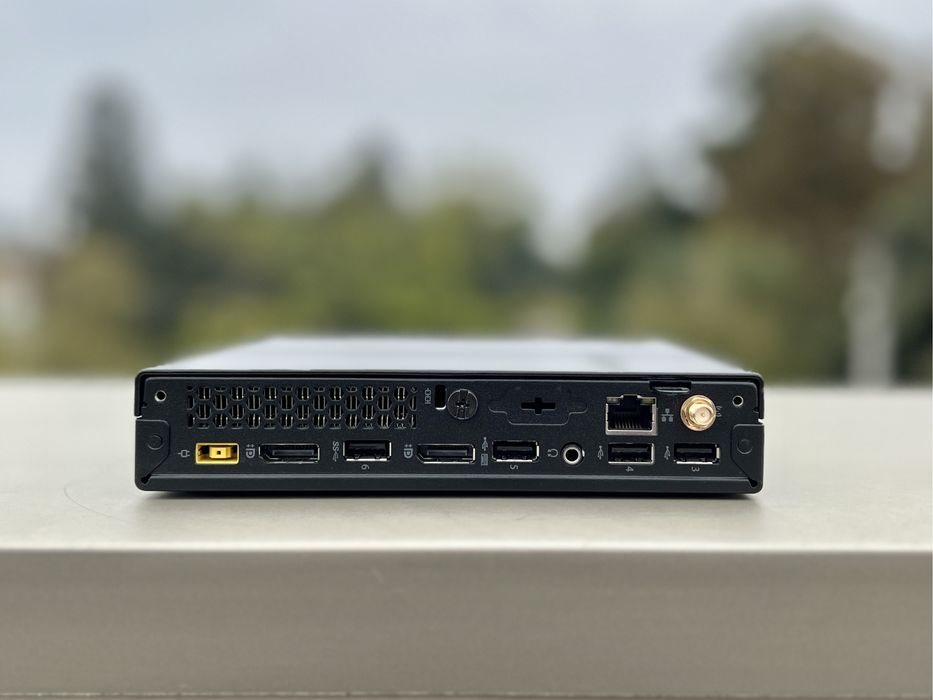 Міні-ПК Lenovo M715q-Type 10VG/Ryzen 5 Pro 2400GE/8GB+256GB/Гарантія