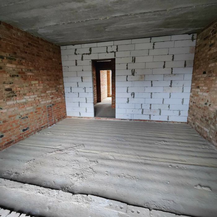 Продам кутовий таун на ближніх Зарванцях