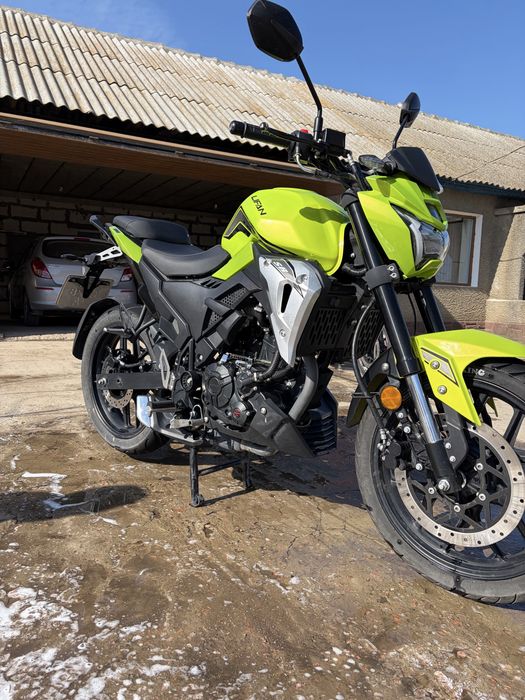 Продам Lifan SR220