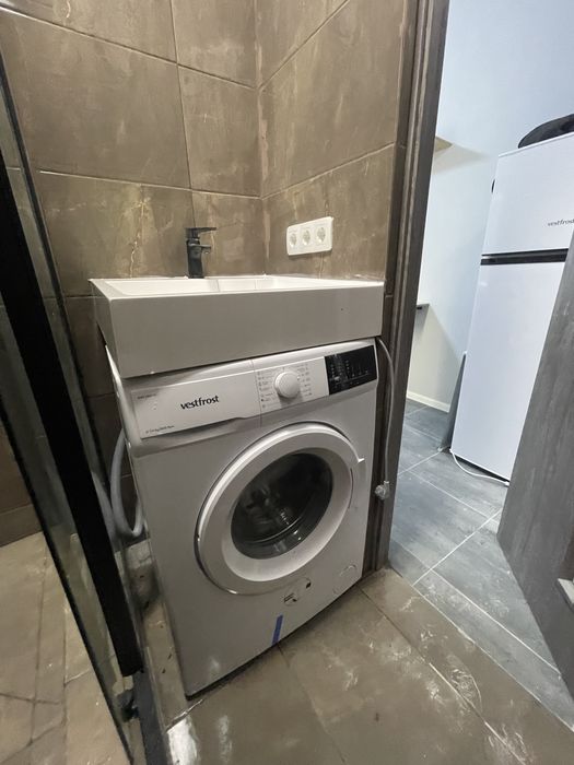 Оренда смарт квартири, метро Харківська, Ревуцького 40Б Лебединий