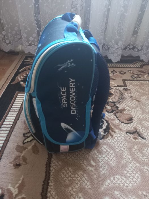 Рюкзак б.у в хорошем состоянии
