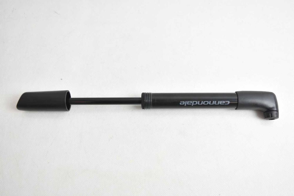 NIEUŻYWANA pompka rowerowa CANNONDALE ! presta !