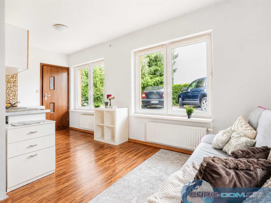 KAWALERKA NA WYNAJEM | 25 m² | UL. Strzeszyńska | umeblowana | PODOLANY | gotowa do wprowadzenia