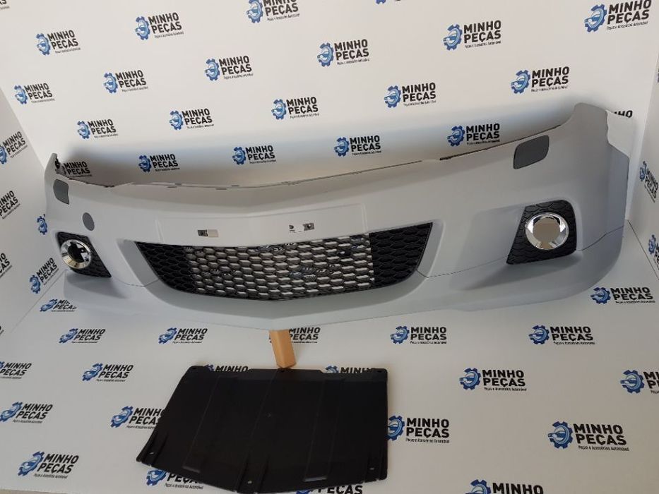 Parachoques Look OPC para Opel Astra H GTC