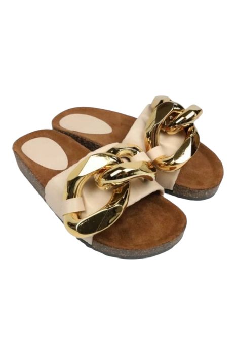 Beżowe damskie klapki ze złotym łańcuchem