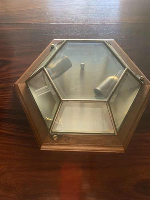 2 Candeeiros (tipo lanterna) com 39 e 31,5 cm