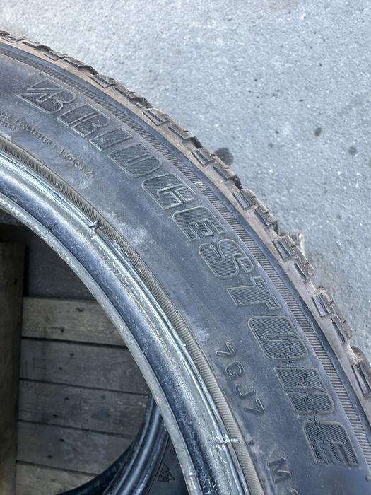 Шини 225 45 18 95V Bridgestone Blizzak LM-25V пара