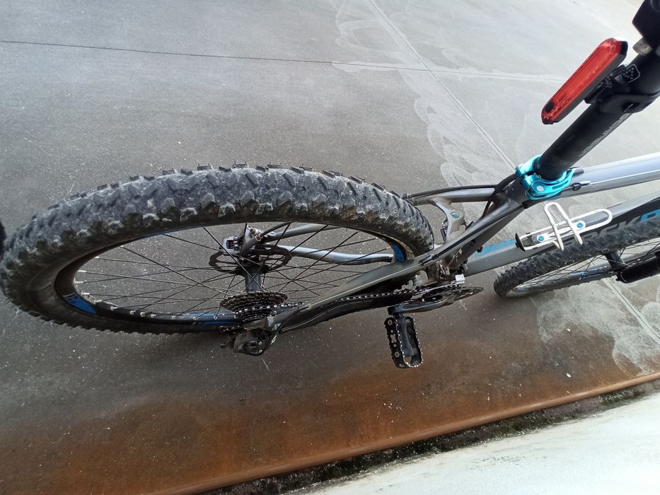 Bicicleta  Rockrider 8.1