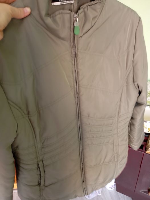 Жіноча куртка 50р