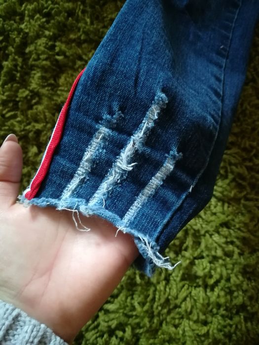 Spodnie dżinsy wyższy stan