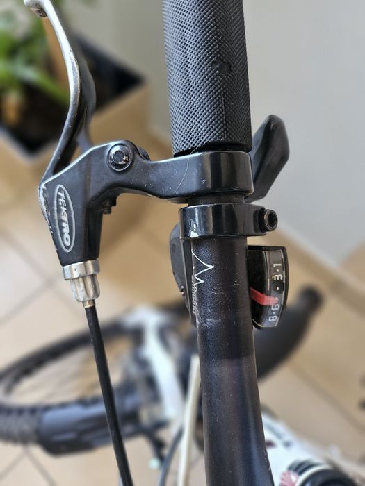 Rower Trek Alpha 24” –  MTB, 24 biegi Shimano, SR Suntour