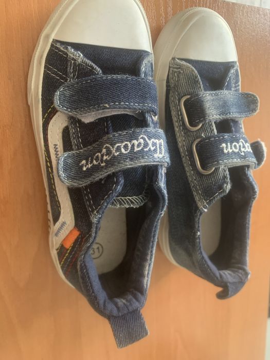 Продам кросівки і кеди