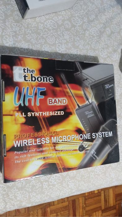 Wireless Microphone System for Gym with Receiver64740677671425122