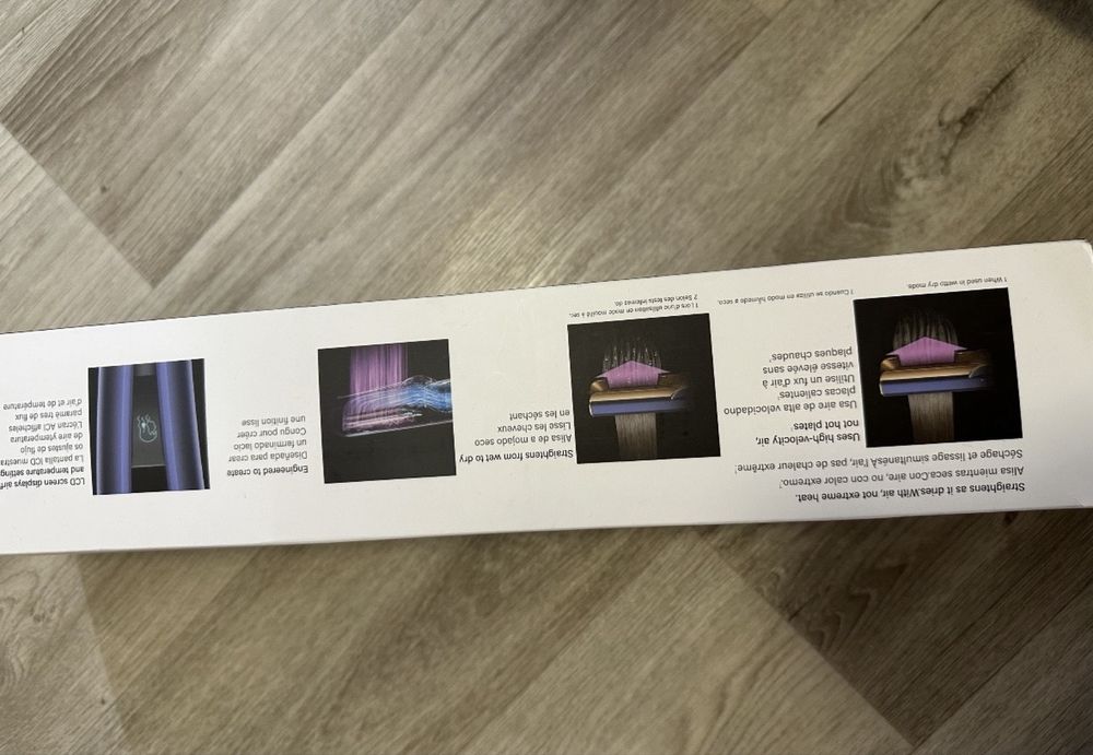 DYSON AIRSTRAIT.