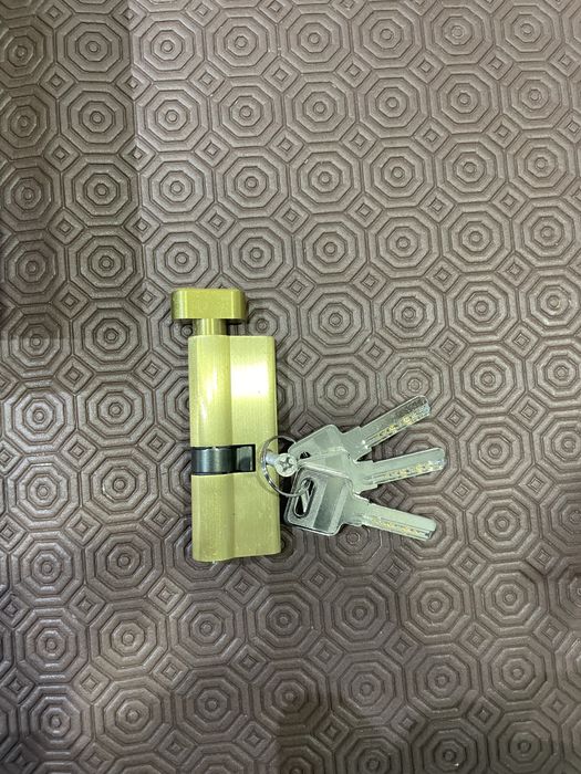 Fechadura de segurança nova