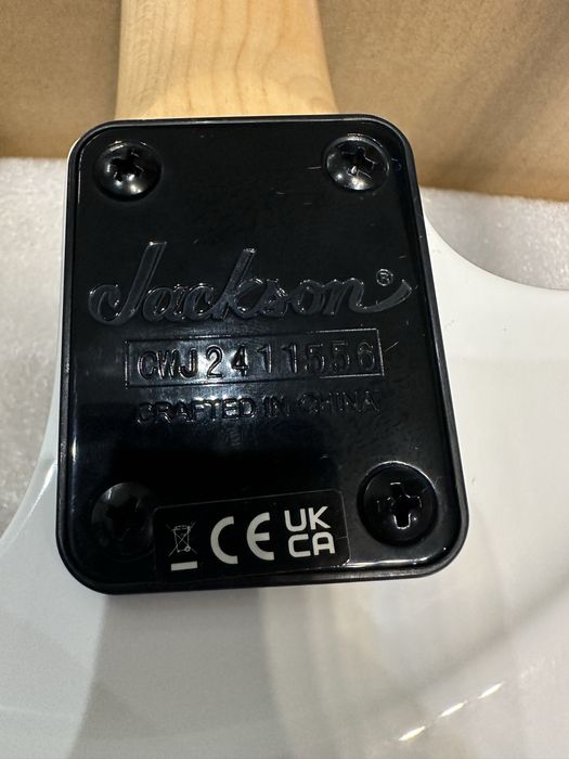 Електрогітара jacson js11 Dinky White