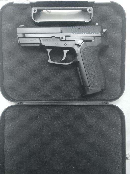 Pistola de airsoft