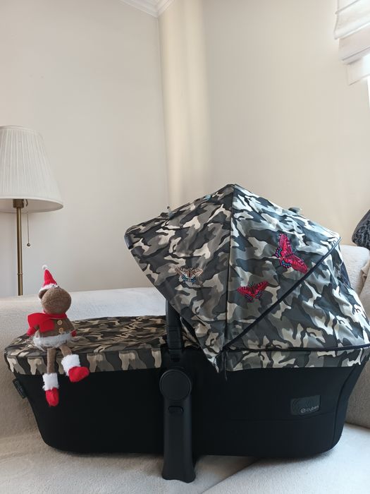 Cybex Priam - gondola Butterfly