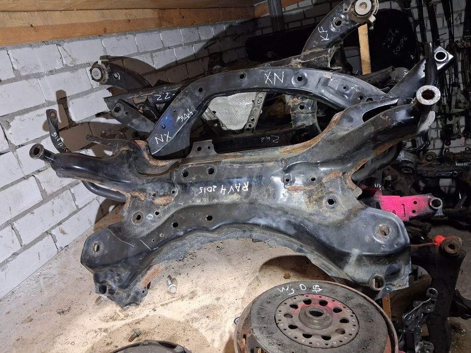 Подрамник передний задний Toyota RAV4 2014-2019
