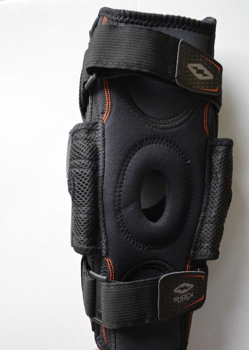 Shock Doctor 875 kompresyjna orteza kolana stabilizator rozmiar M
