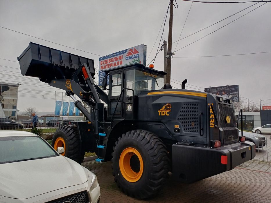 Фронтальний навантажувач TDC HK 530 2025