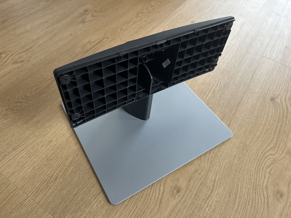 Samsung 65" QLED jak nowy – gwarancja ekran + zasilacz – 3000 zł