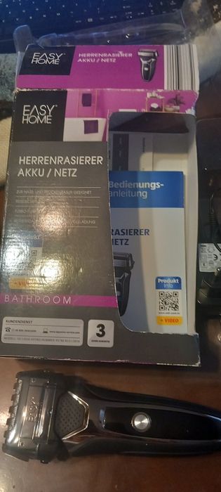 Maszynka do golenia z trymerem,