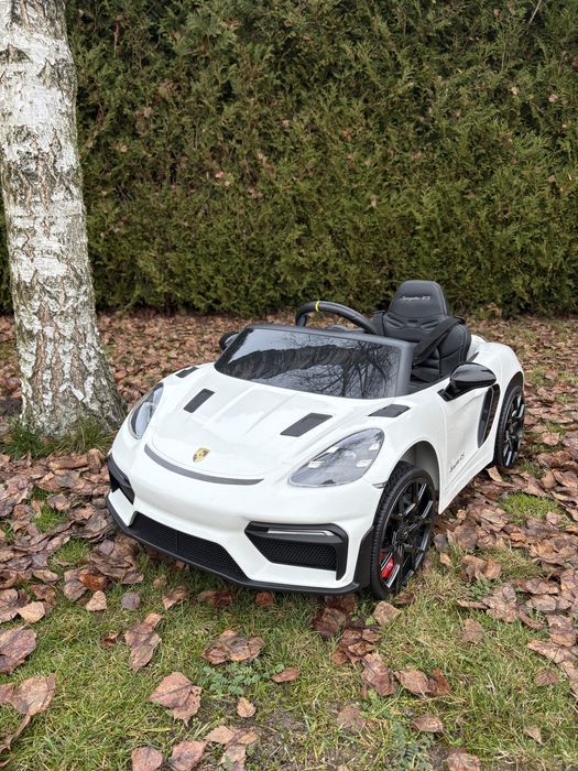 Auto na akumulator Porsche 718