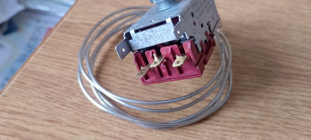 Термостат (терморегулятор) для холодильника