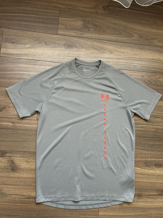 Чоловіча спортивна футболка Under armour