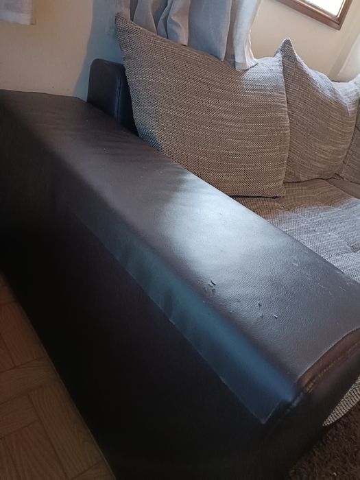 Sofá Modular em Pele