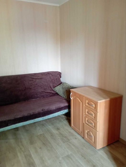 1-кімн. 22 м2 метро Лісова