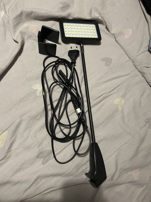 Lampa LED studyjna z panelem i statywem