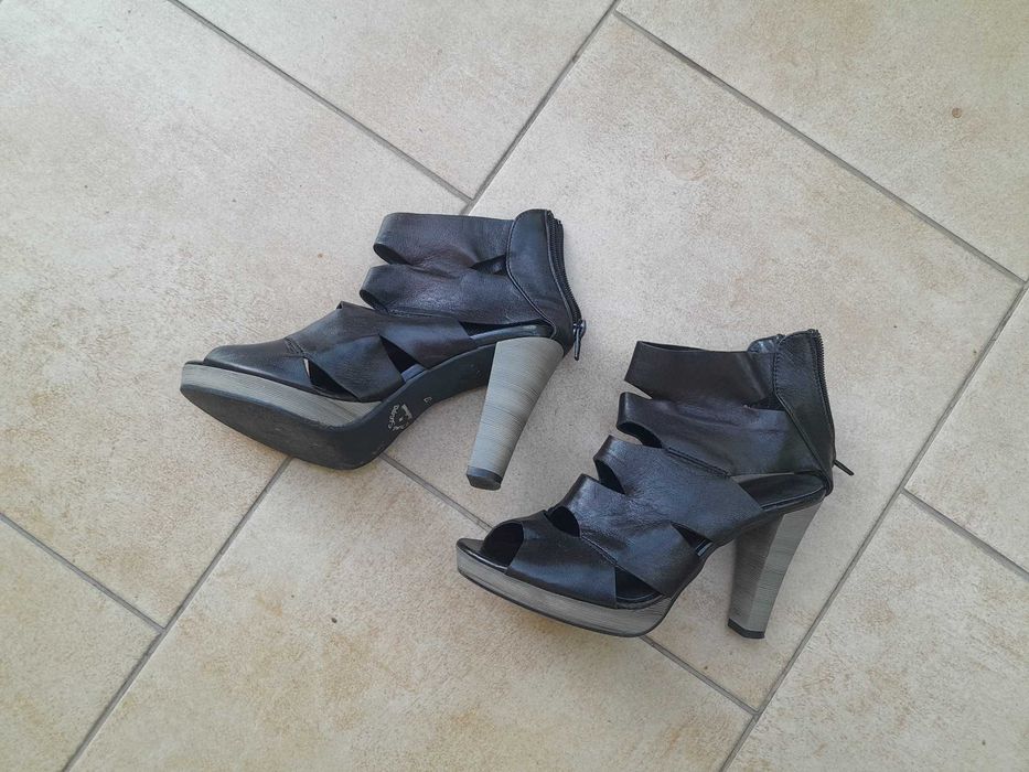 Buty Damskie 5 par cztery to roz. 37 i trampki 38