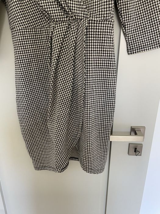 Sukienka w kratke  roz 40