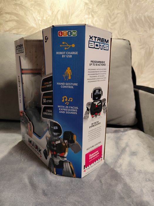 Робот на радіоуправлінні X Trem Bots