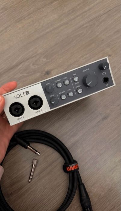 Звукова карта Volt 2