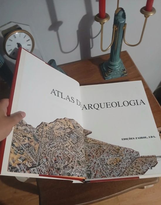 Atlas de Arqueologia - Grande Enciclopédia Portuguesa e Brasileira