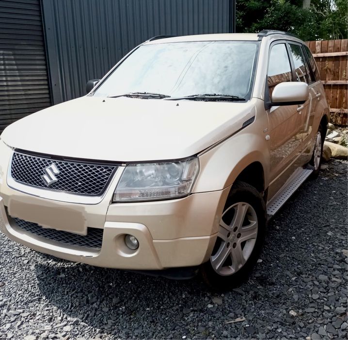 Suzuki Grand Vitara II części 1.9ddis przód zderzak lampy osprzęt