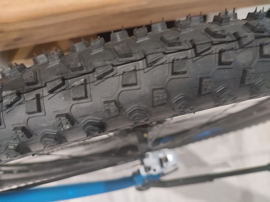 CUBE xct rama xl koło 29