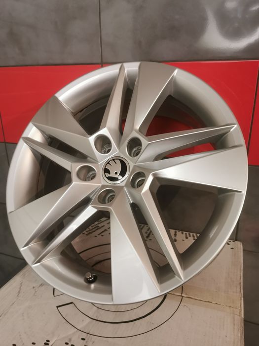 Felgi 17 5x112 Skoda Octavia Karoq Superb VW T- Roc Audi