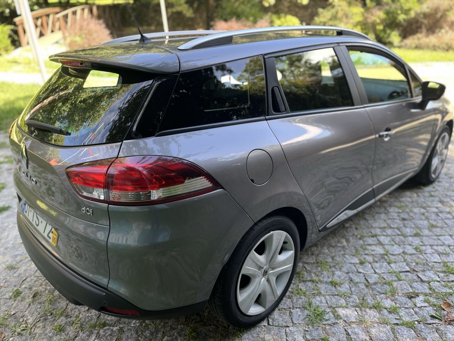 Renault Clio Sport Tourer 1.5 dci - 14